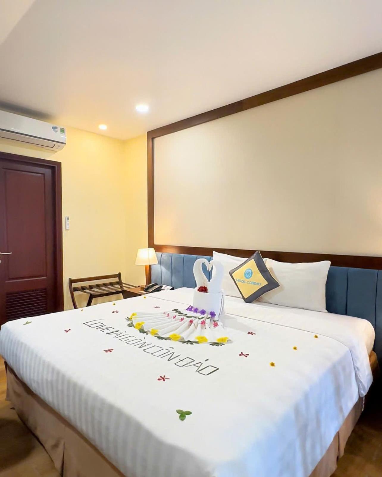 Sai Gon Con Dao Resort Exterior photo